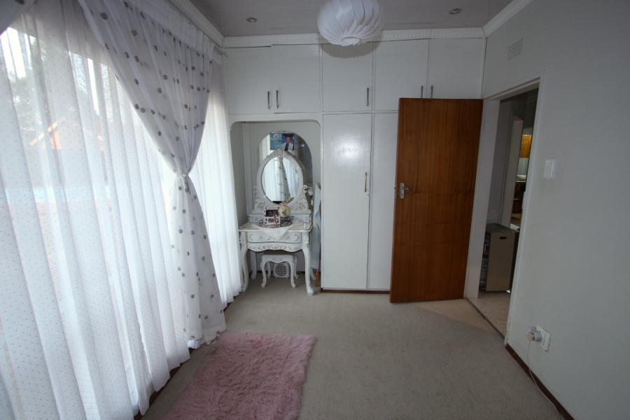 4 Bedroom Property for Sale in Riebeeckstad Free State